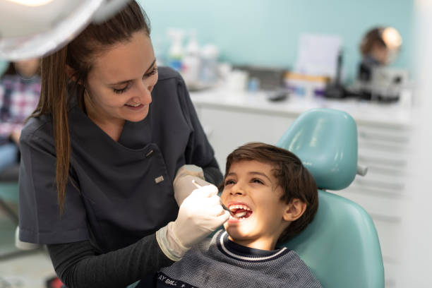 Best Weekend Emergency Dental Services in Mansfield Center, CT