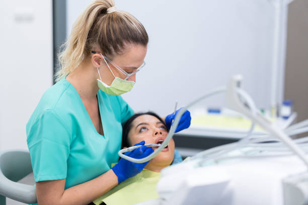 Best Emergency Cosmetic Dentistry (e.g., broken veneers) in Mansfield Center, CT